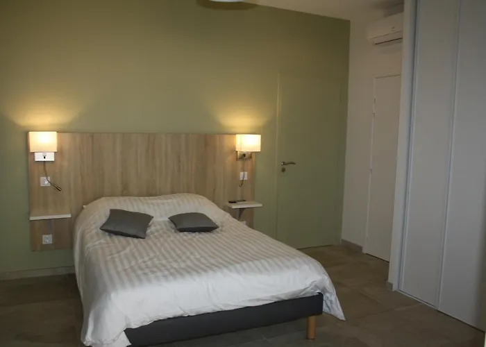 Le Logis De Bérianne Appart hôtel Les Tourrettes