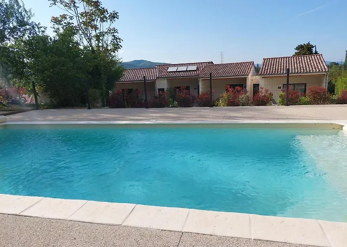 Appart hôtel Le Logis De Bérianne 3*